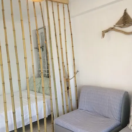 Cozy Studio Near The Sea * Λουτράκι